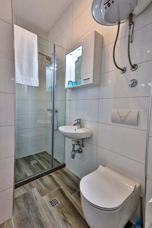 Zara Apartmani Sutomore Exterior photo